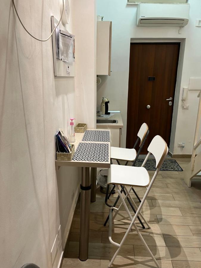 La Casina Di Lia In Via Dei Tribunali Napoli Dış mekan fotoğraf